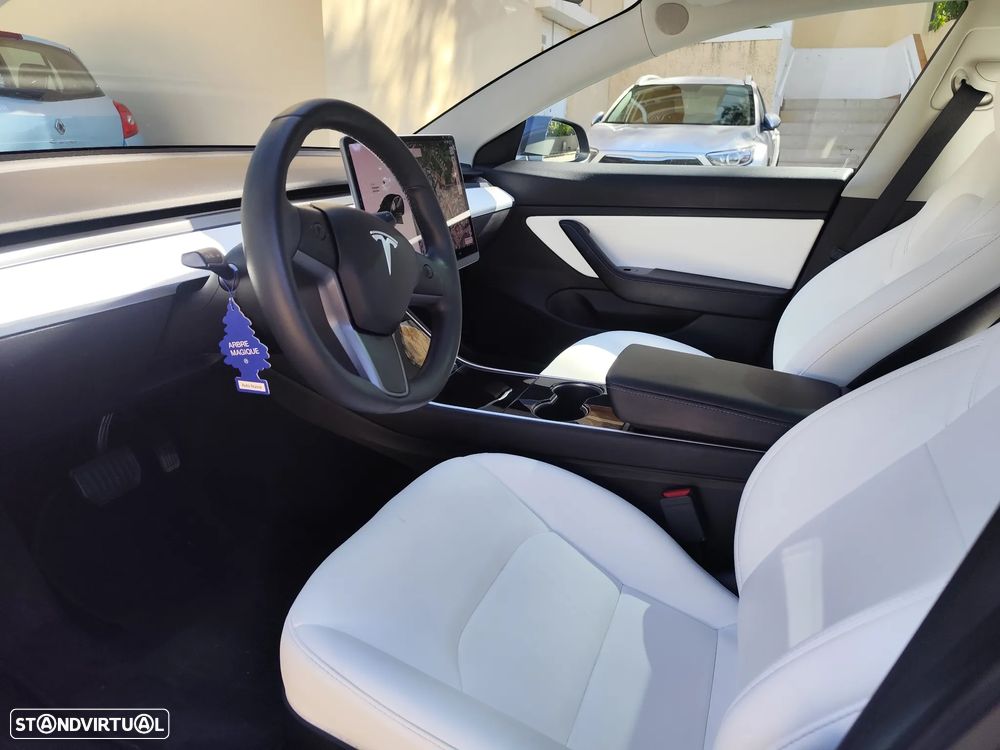 Tesla Model 3 Long-Range Dual Motor AWD - 21