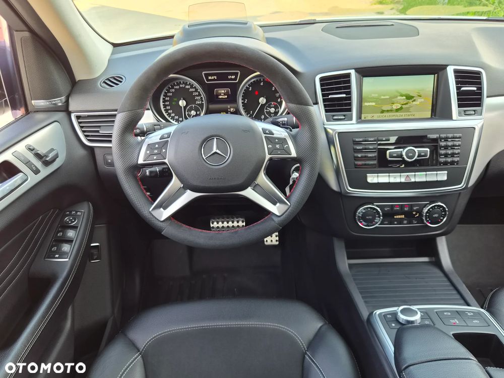 Mercedes-Benz ML 350 BlueTEC 4-Matic - 6