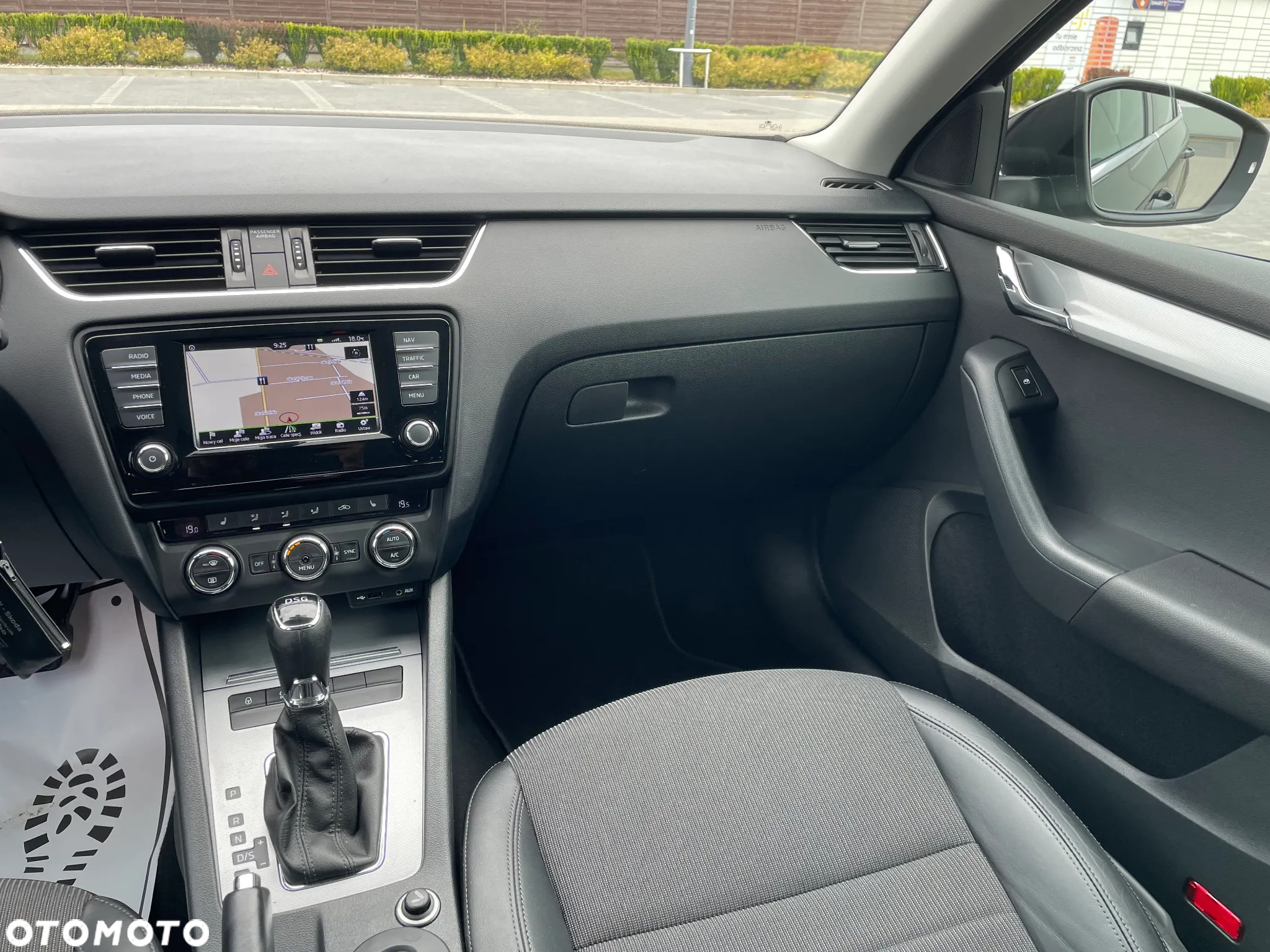 Skoda Octavia 1.8 TSI Joy DSG - 19