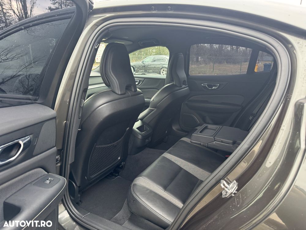 Volvo S60 T4 Geartronic RDesign - 3