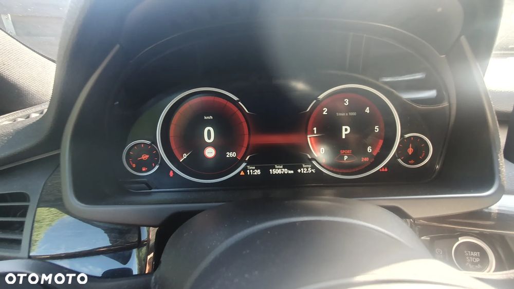 BMW X5 xDrive25d - 28