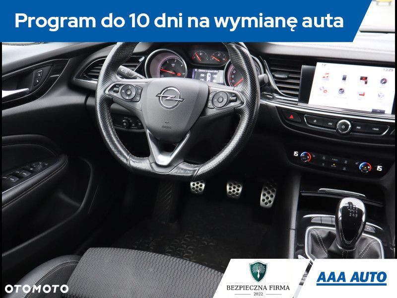 Opel Insignia - 8