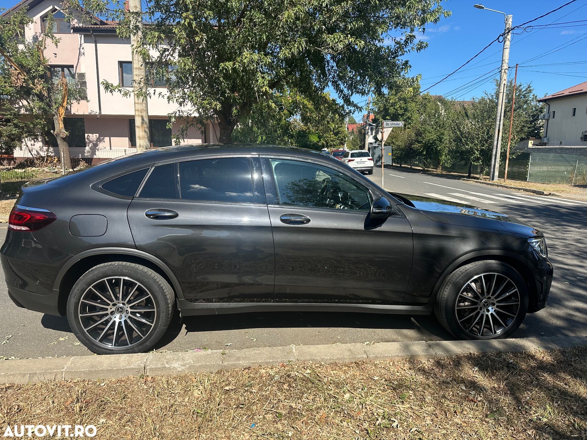 Mercedes-Benz GLC Coupe 220 d 4MATIC - 1