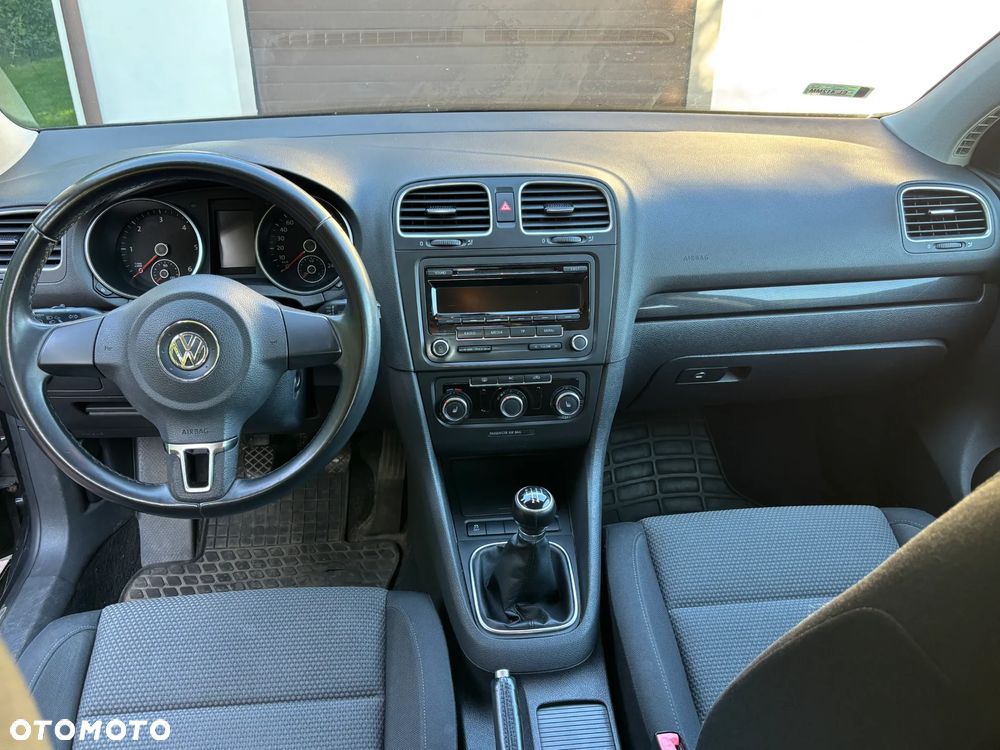 Volkswagen Golf 1.6 TDI Comfortline - 9