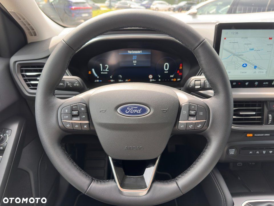 Ford Focus - 10
