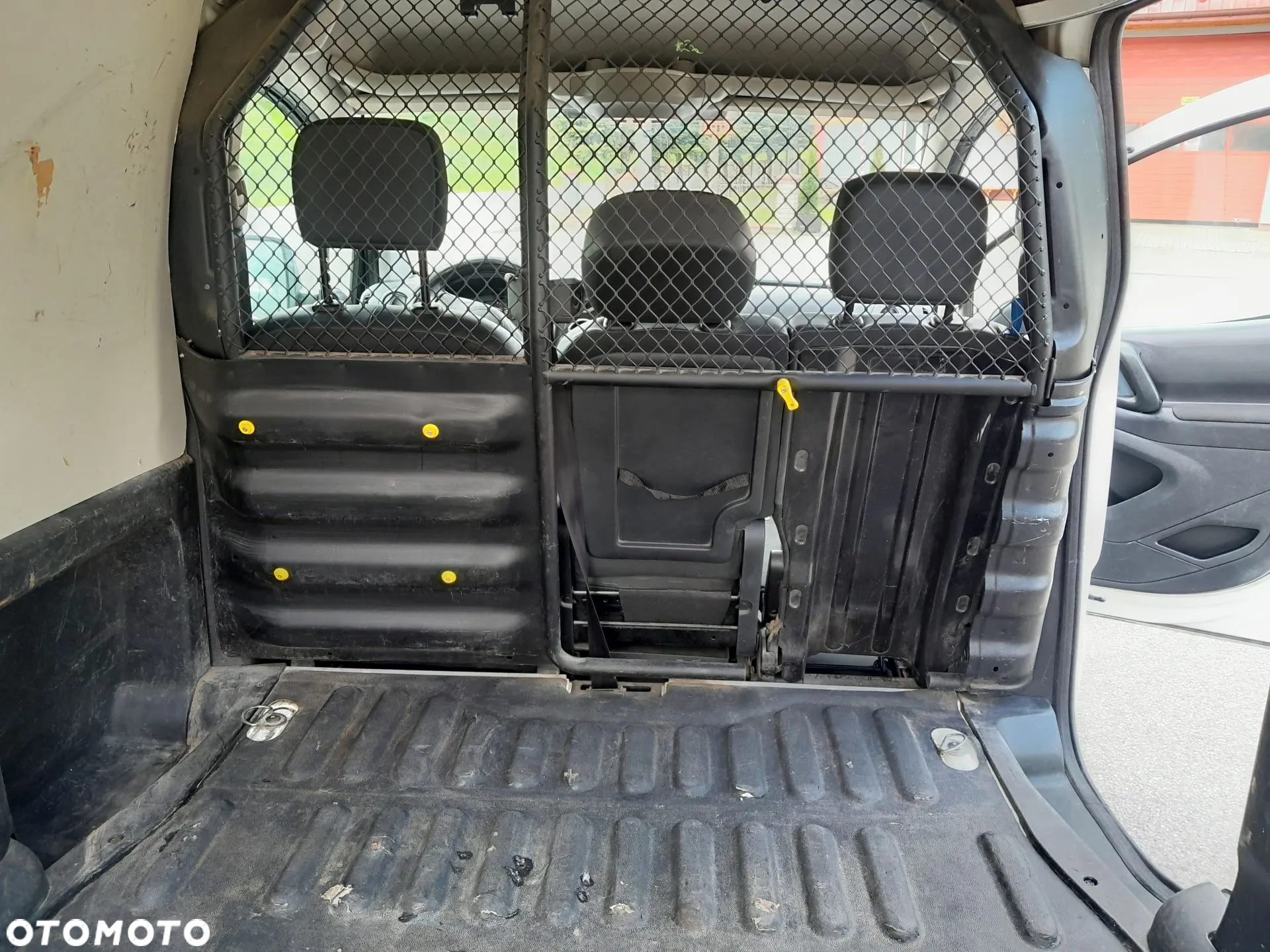 Citroën BERLINGO - 8