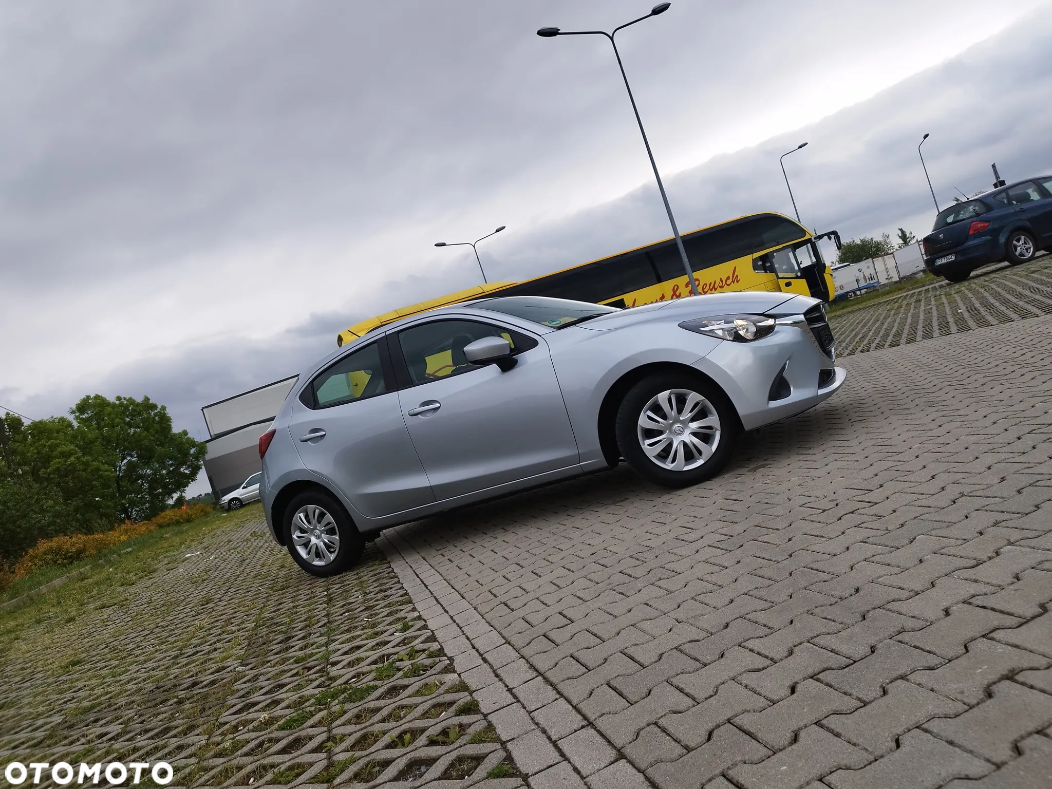 Mazda 2 SKYACTIV-G 75 Center-Line - 3