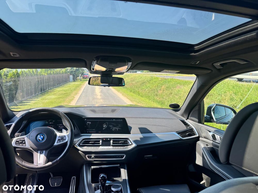 BMW X5 xDrive45e - 18