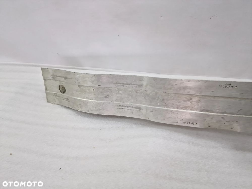 AUDI A3 8P / 8P0 04-07 BELKA PRZEDNIA PRZÓD / POD ZDERZAK PRZEDNI + STREFA ZGNIOTU , NR 8P0807113B , NR AUKCJI BEL49 - 9