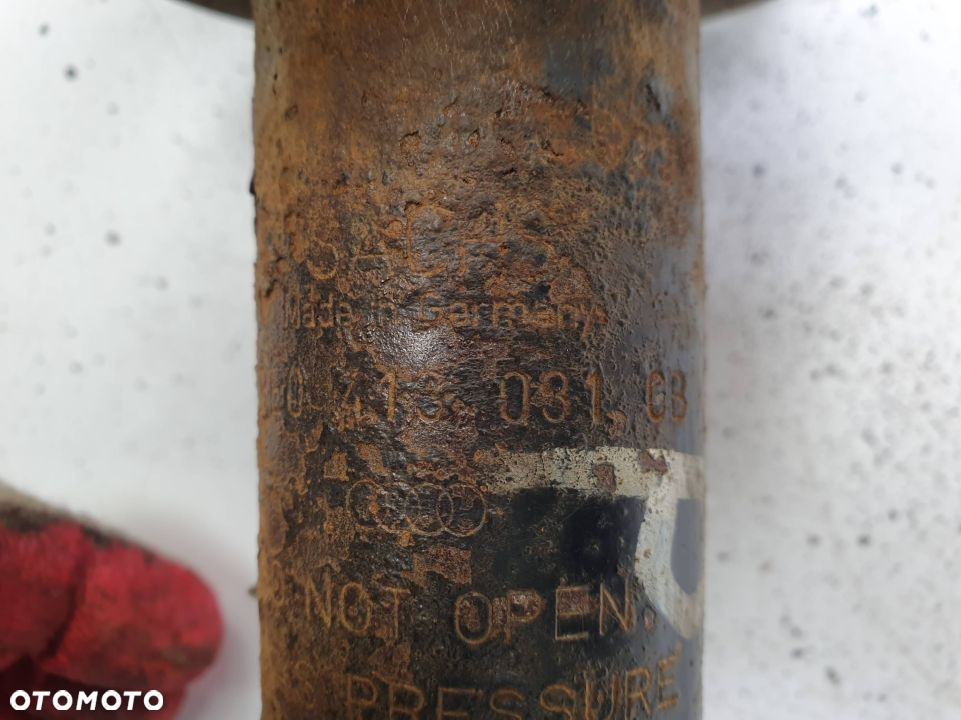 AMORTYZATOR PRAWY PRZÓD AUDI A4 B6 8E0413031 - 4