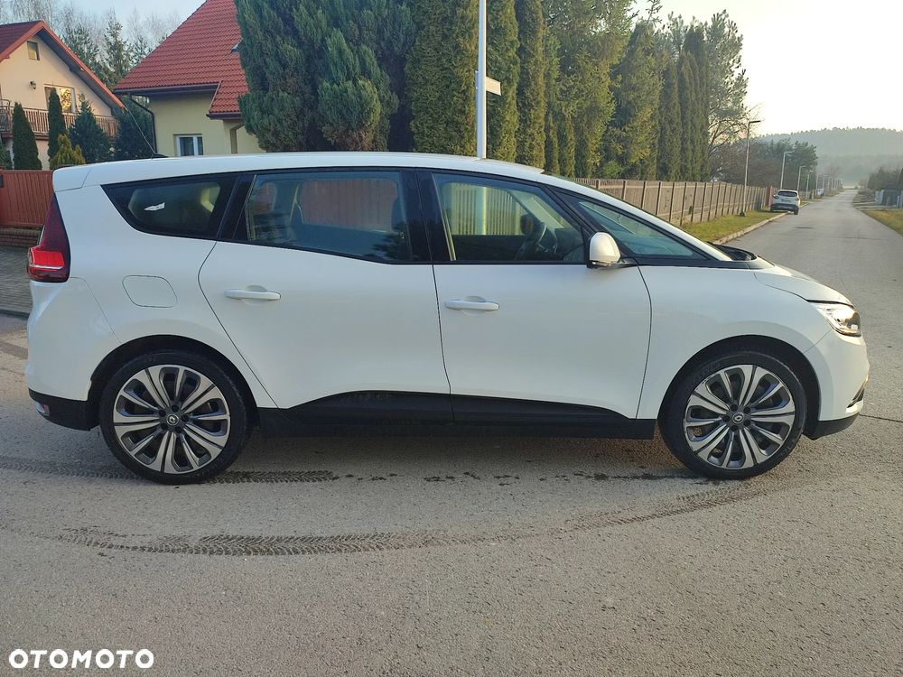 Renault Grand Scenic - 3