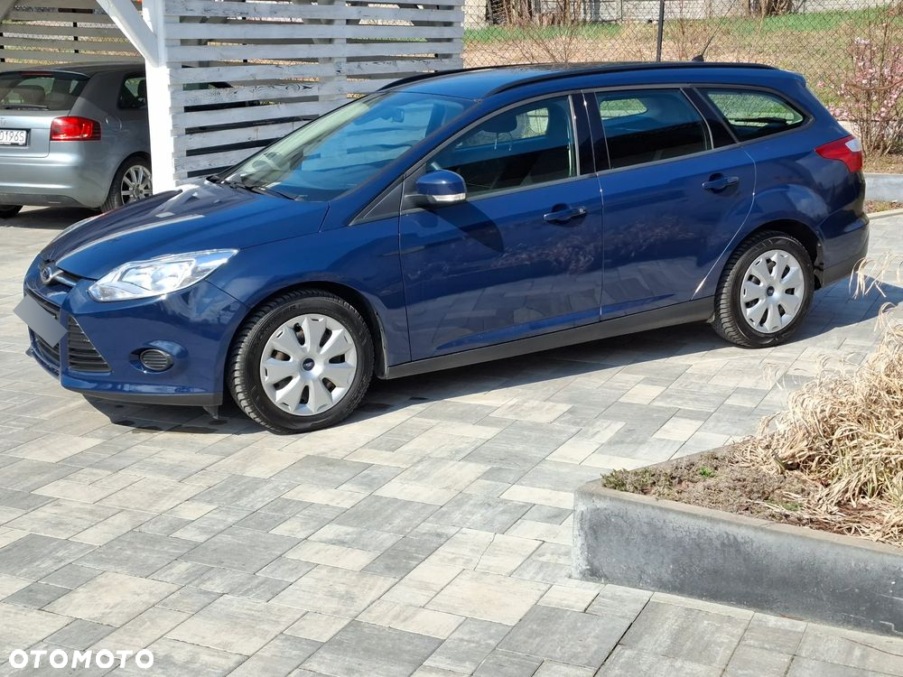 Ford Focus 1.6 TDCi DPF Start-Stopp-System SYNC Edition - 33