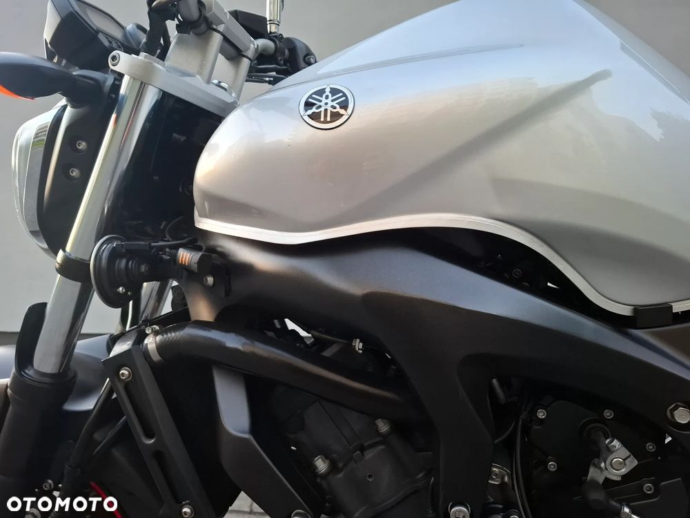 Yamaha FZ6 - 28