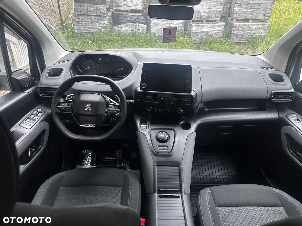 Peugeot Rifter - 15