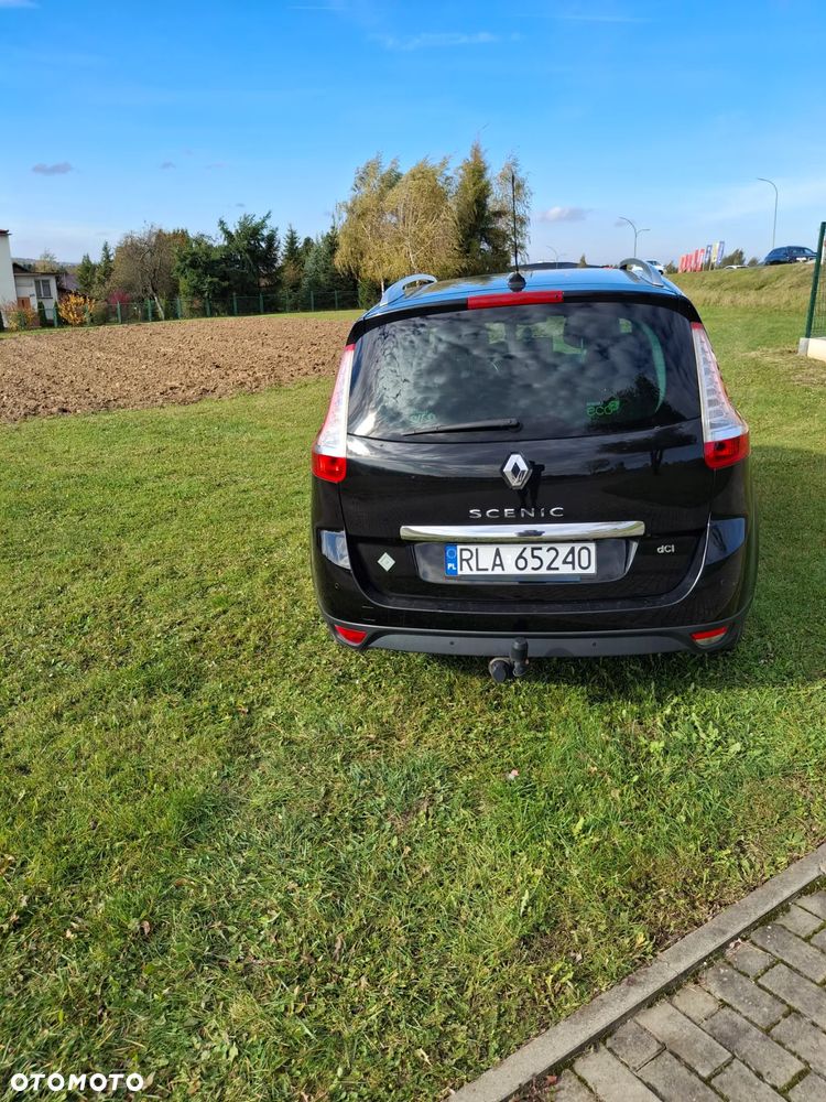 Renault Scenic 1.6 dCi Energy Bose Edition S&S - 2