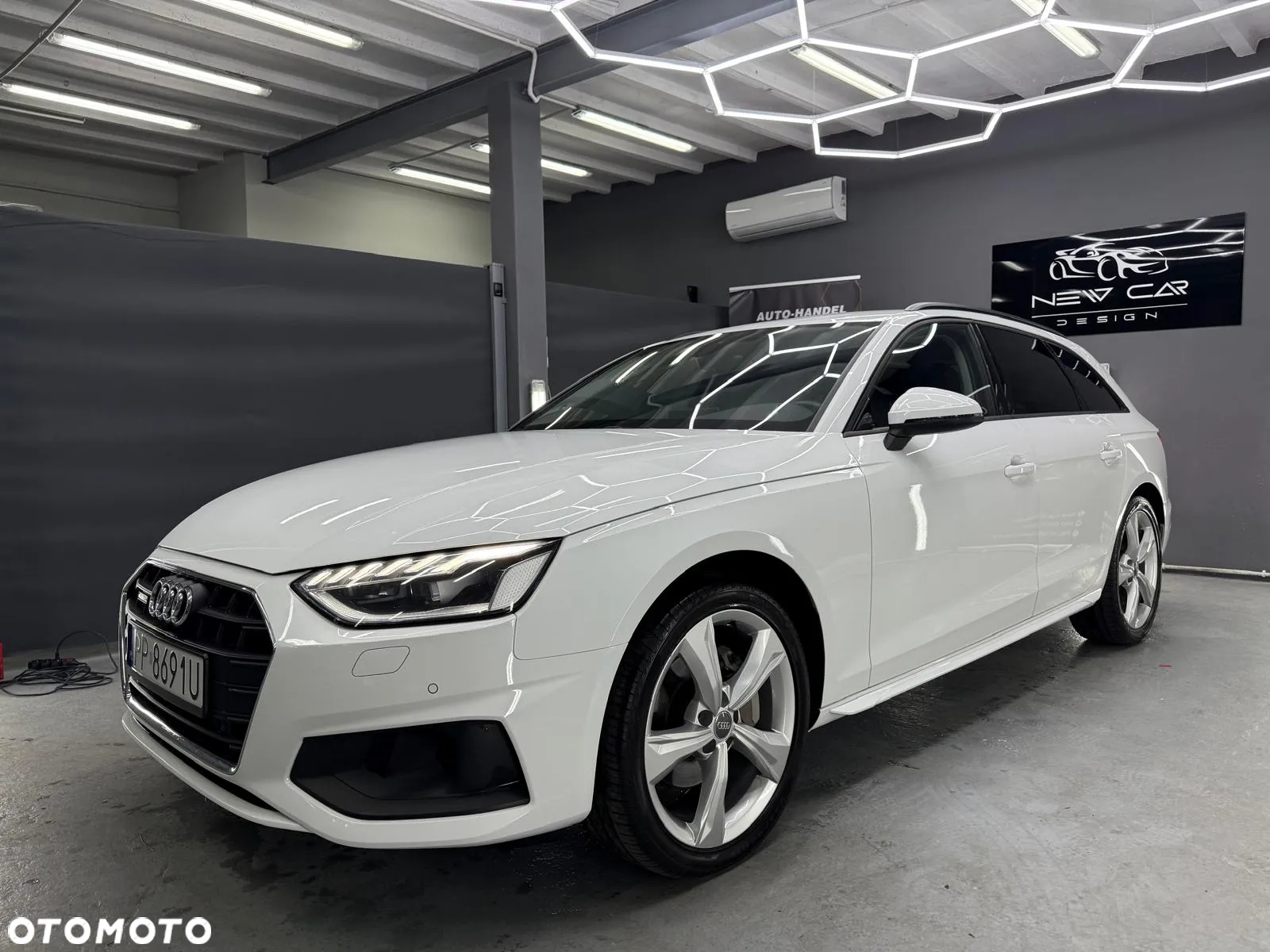 Audi A4 Avant 40 TDI quattro S tronic S line - 13