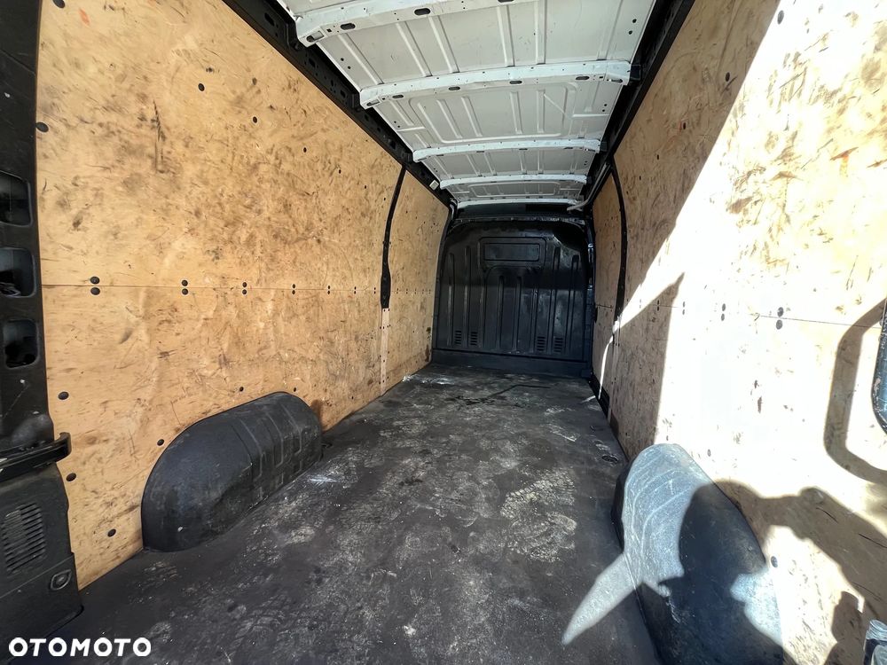 Renault Master Furgon L3H2 180 KM - 9