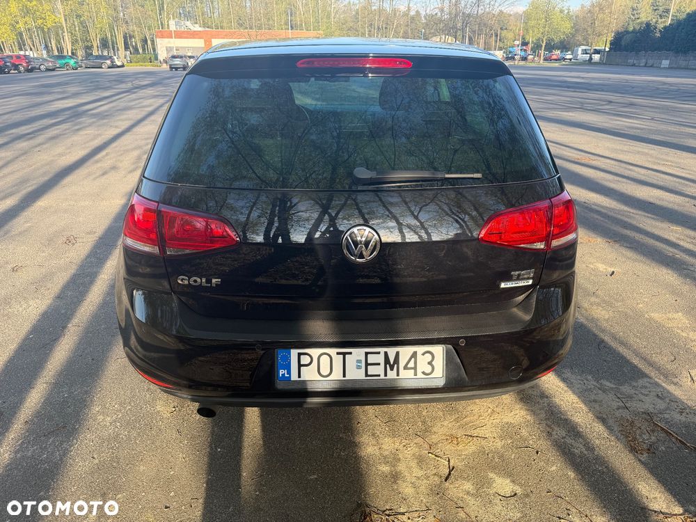 Volkswagen Golf 1.2 TSI BMT Comfortline - 5