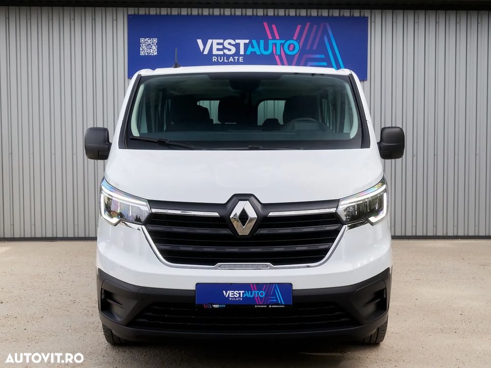 RENAULT Trafic 2022 — imagine 2
