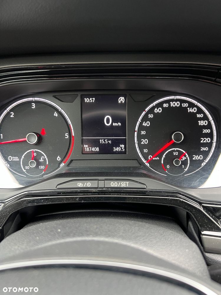 Volkswagen Polo 1.6 TDI SCR Comfortline - 29