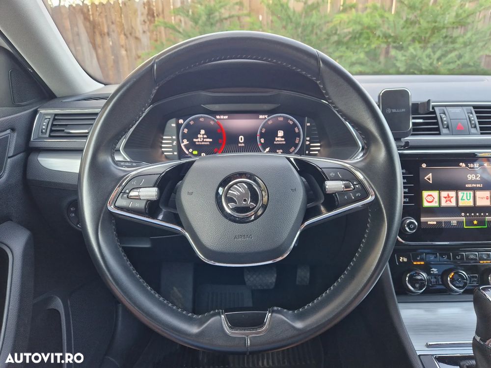 Skoda Superb 2.0 TDI DSG Ambition - 16