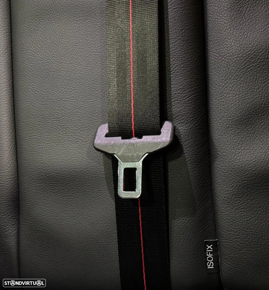 Peugeot 2008 1.2 PureTech GT Line - 11