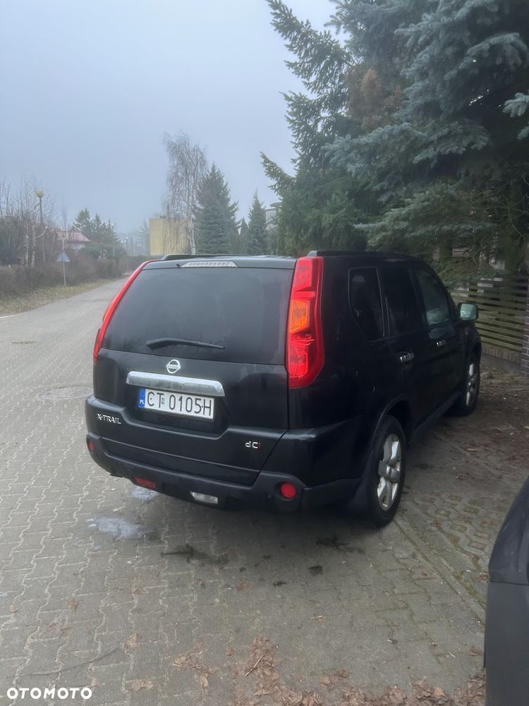 Nissan X-Trail - 2