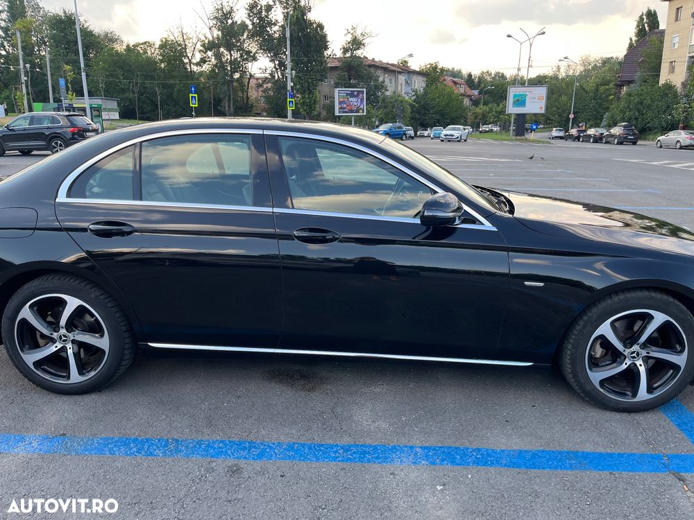 Mercedes-Benz E - 5