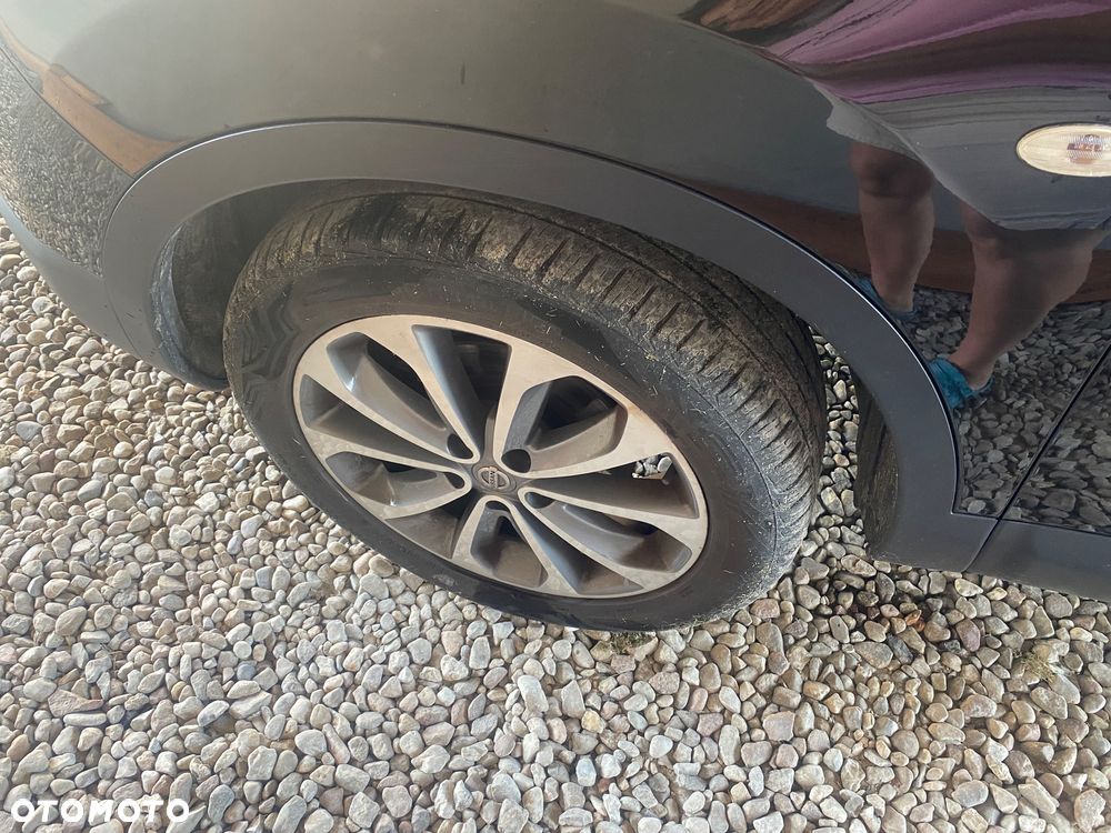 Nissan Qashqai 2.0 4x4 Tekna CVT - 8