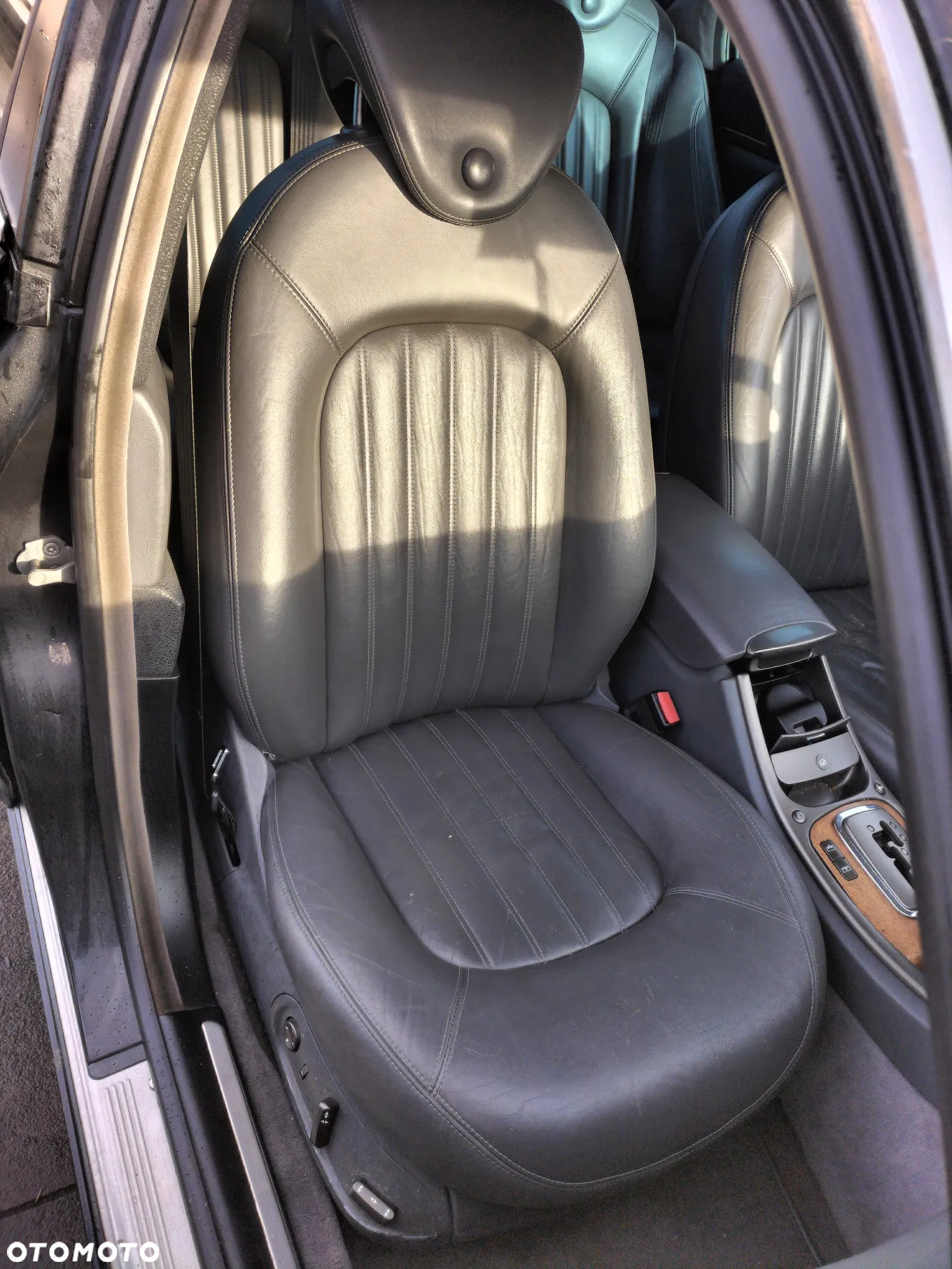 FOTELE PRZÓD KANAPA TYŁ LANCIA THESIS 01-09r 2.4 JTD - 3