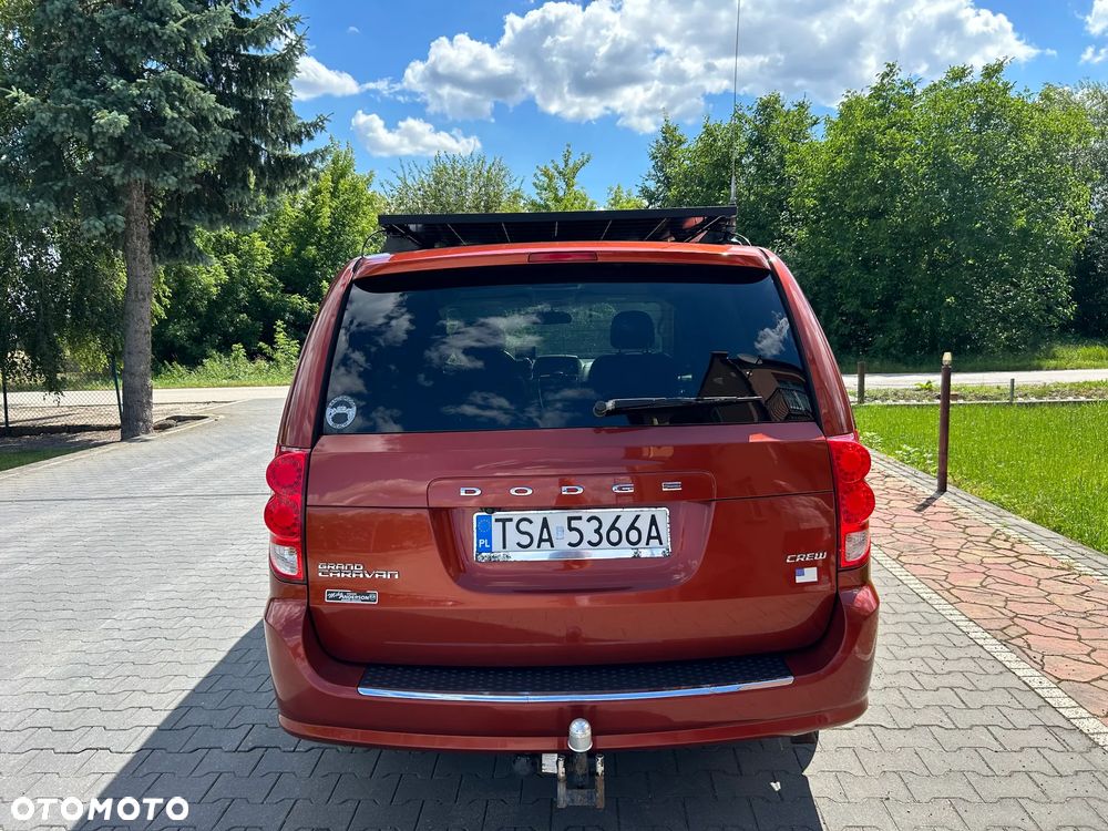 Dodge Grand Caravan - 4