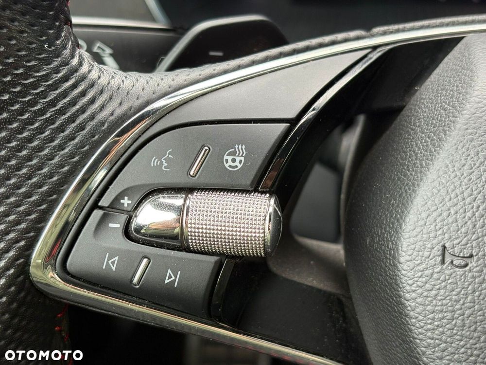 Skoda Octavia 2.0 TSI RS DSG - 8
