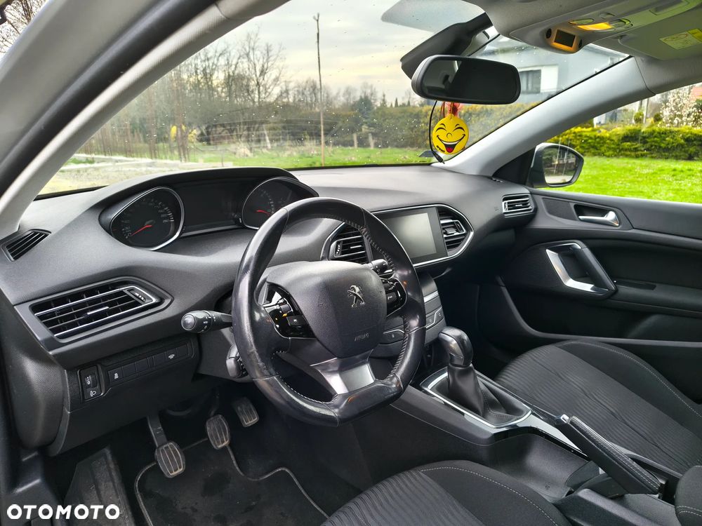 Peugeot 308 1.6 HDi Style - 9