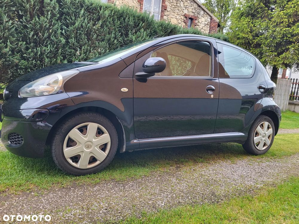 Toyota Aygo - 4