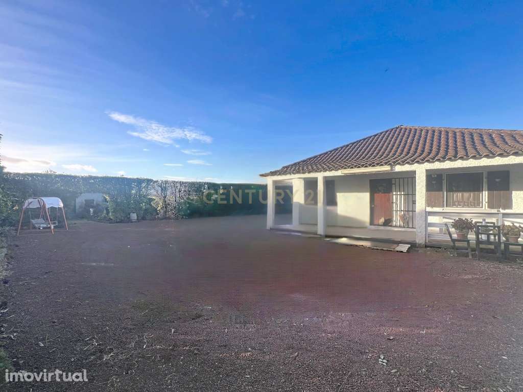 Quinta com Moradia em Rabo de Peixe – Espaço, Tranquilidade e Potencia - Grande imagem: 5/40