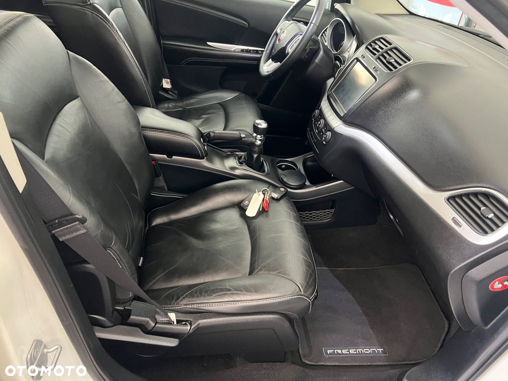 Fiat Freemont 2.0 Multijet Lounge - 28