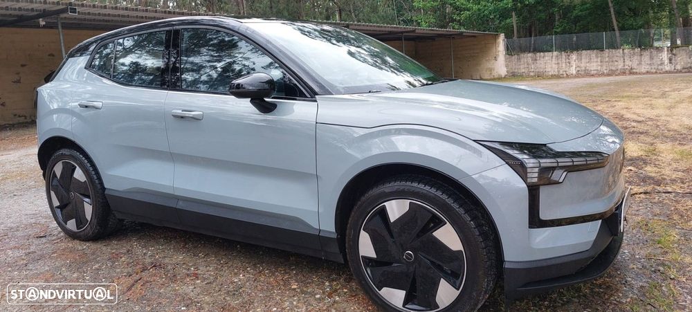 Volvo EX30 69 kWh Single Motor Extended Range Core - 2