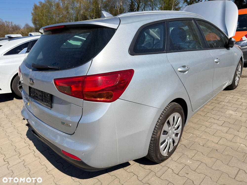 Kia Ceed 1.6 CRDi XL - 4