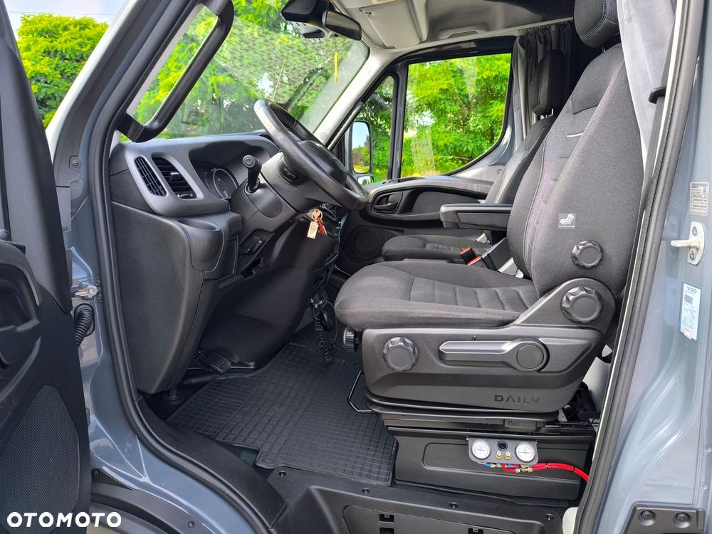 Iveco Daily 70C18 Wejkama 2 Łóżka, WINDA!, 15 Palet, 2x Firana + Zsuwany Dach! Sypialnia - 18