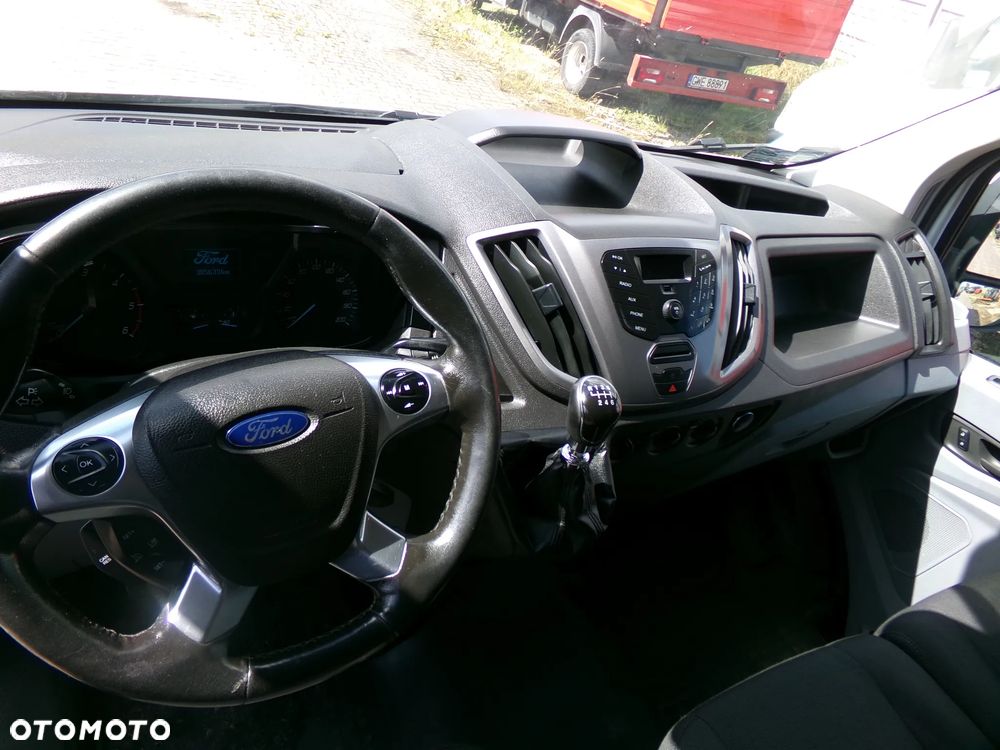 Ford transit - 5