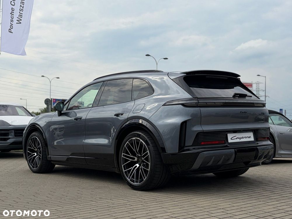 Porsche Cayenne - 7