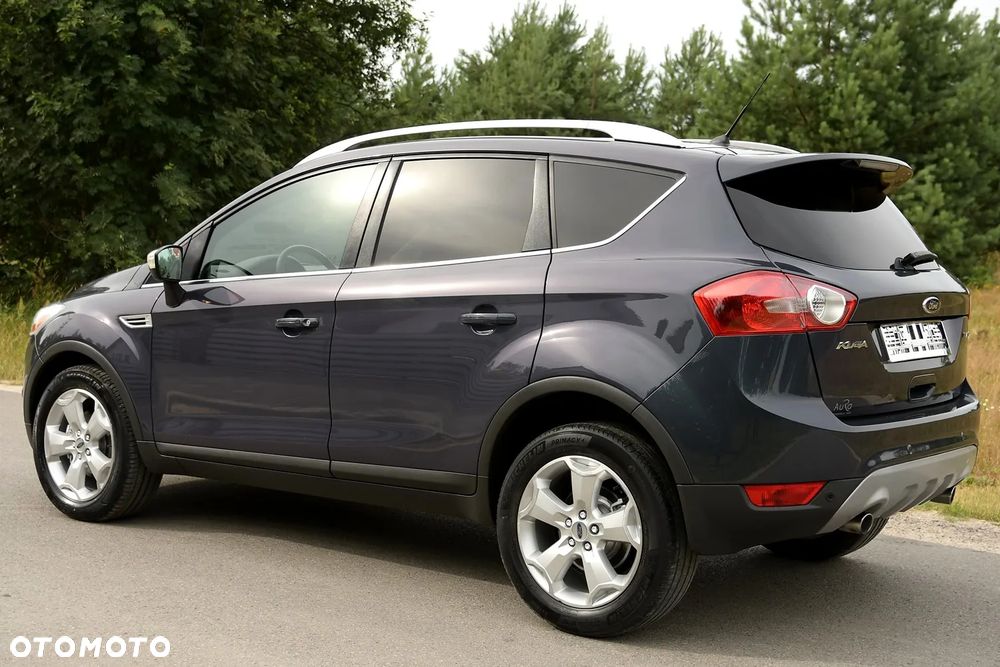 Ford Kuga 2.0 TDCi 4x4 Titanium - 10