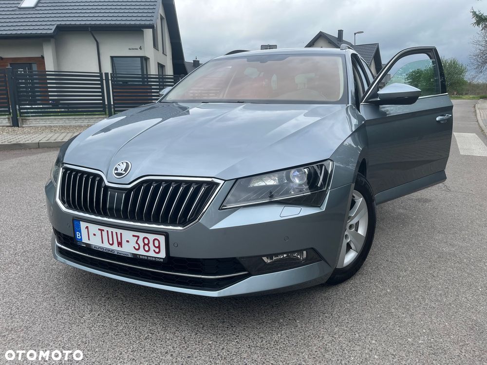 Skoda Superb 2.0 TDI DSG Style - 14