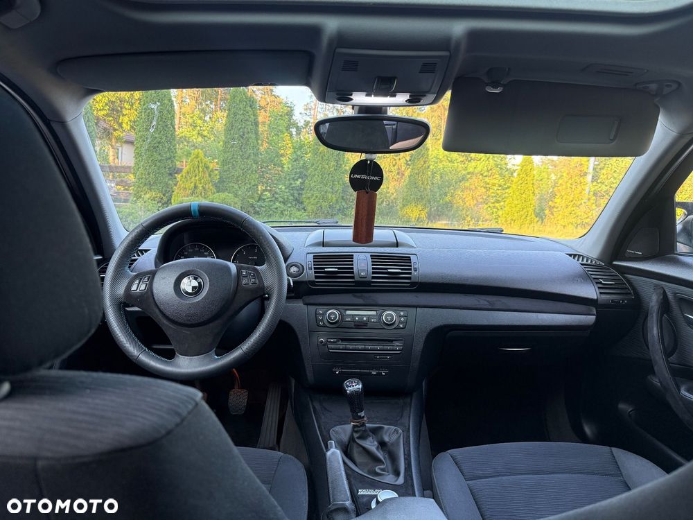 BMW Seria 1 118d - 12