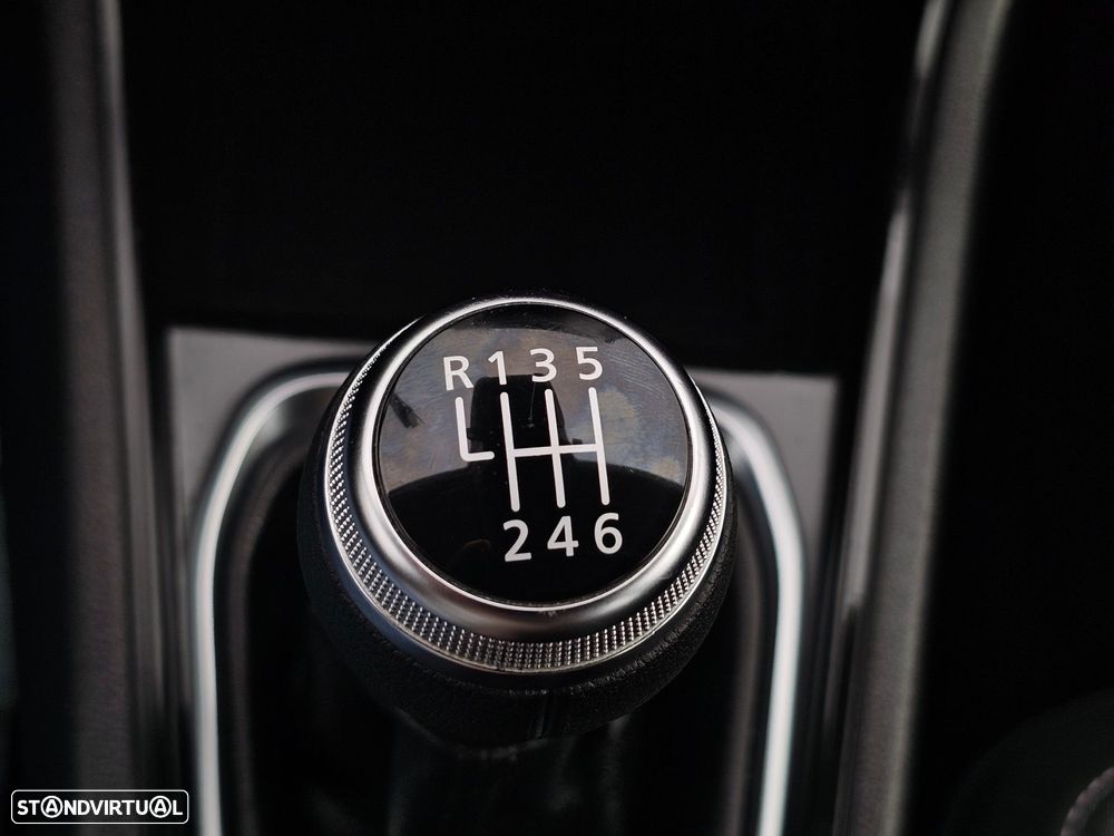 Renault Captur TCe 90 TECHNO - 26