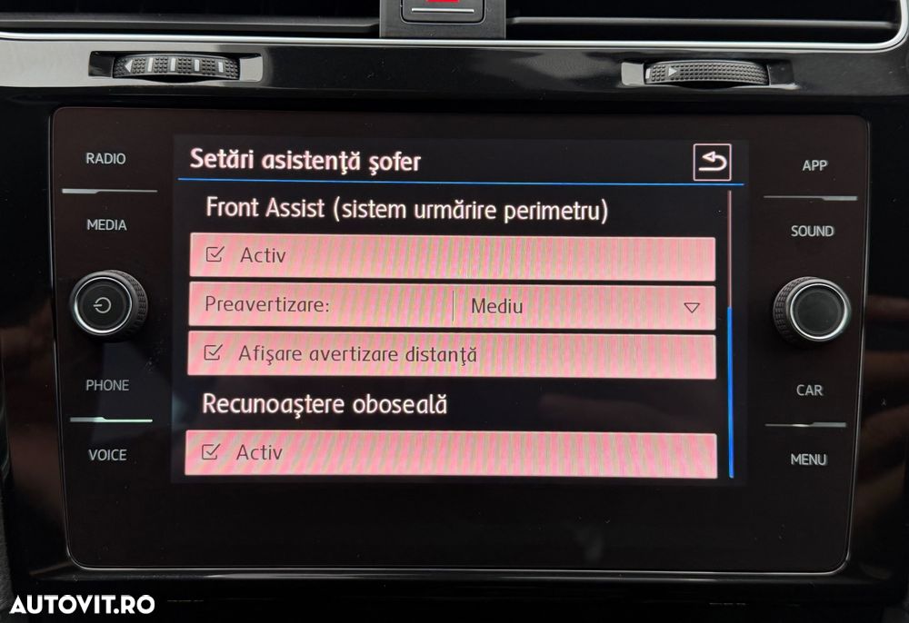 Volkswagen Golf 1.4 TSI Sound - 28