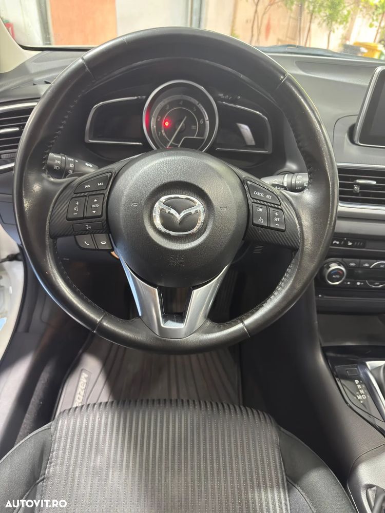 Mazda 3 SKYACTIV-D 150 Automatik Sports-Line - 18
