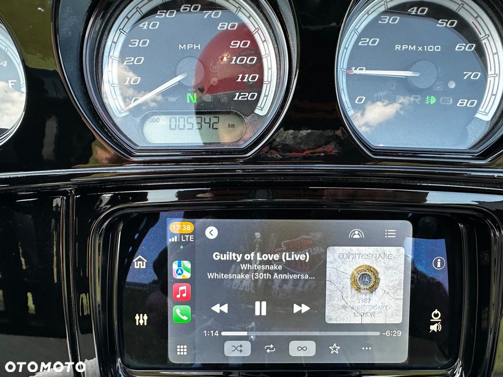 Harley-Davidson Touring Electra Glide - 2