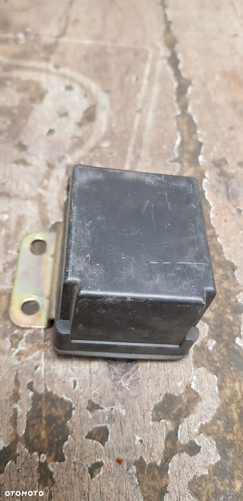 Sterownik świec żarowych Nissan Datsun Pickup 720 Urvan E23 11067-G7000 - 6