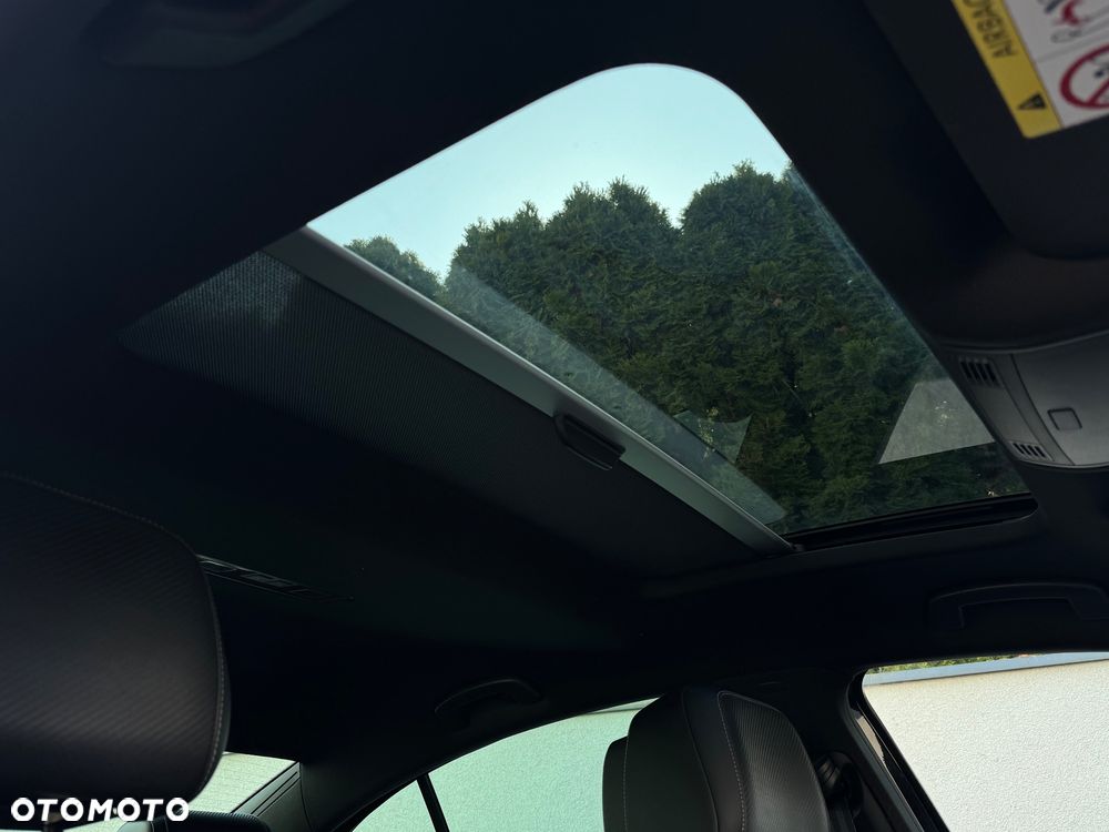 Volkswagen Passat 2.0 TDI (BlueMotion Technology) Highline - 37